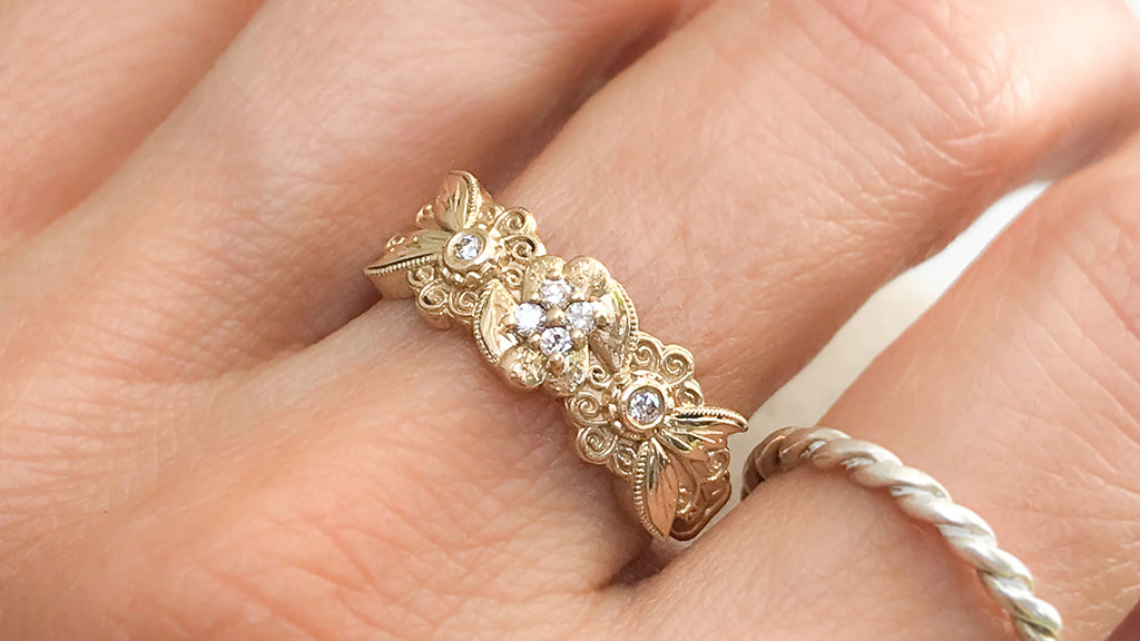 How to make your wedding band unique