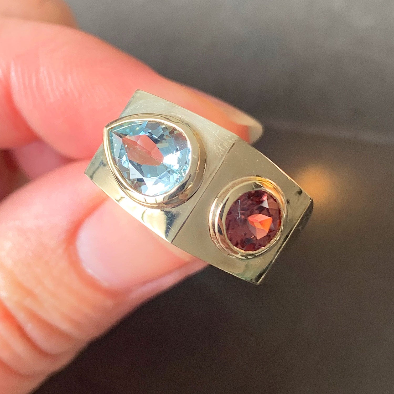Atahensic Ring with Sunset Gemstones