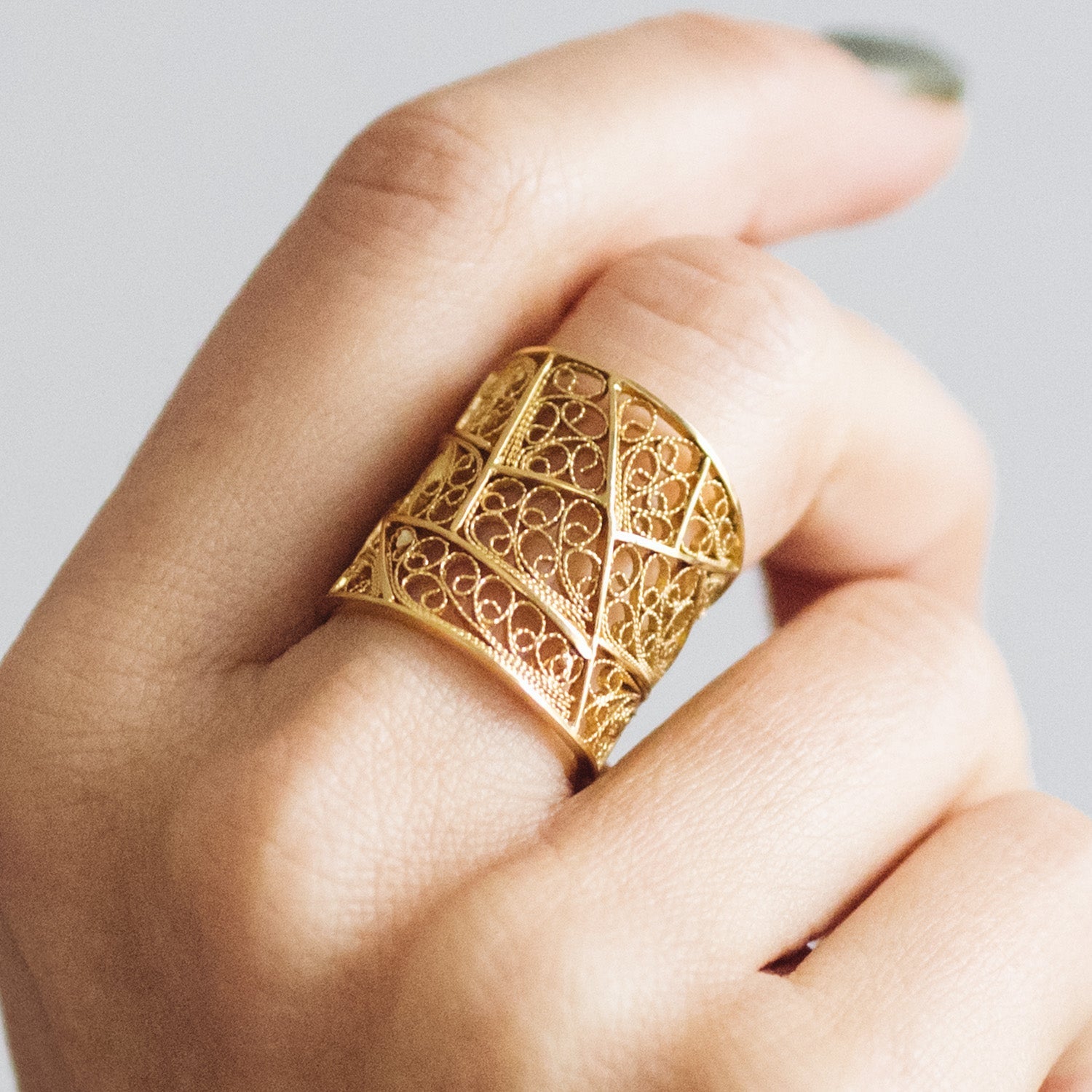 Trapezoid Ring