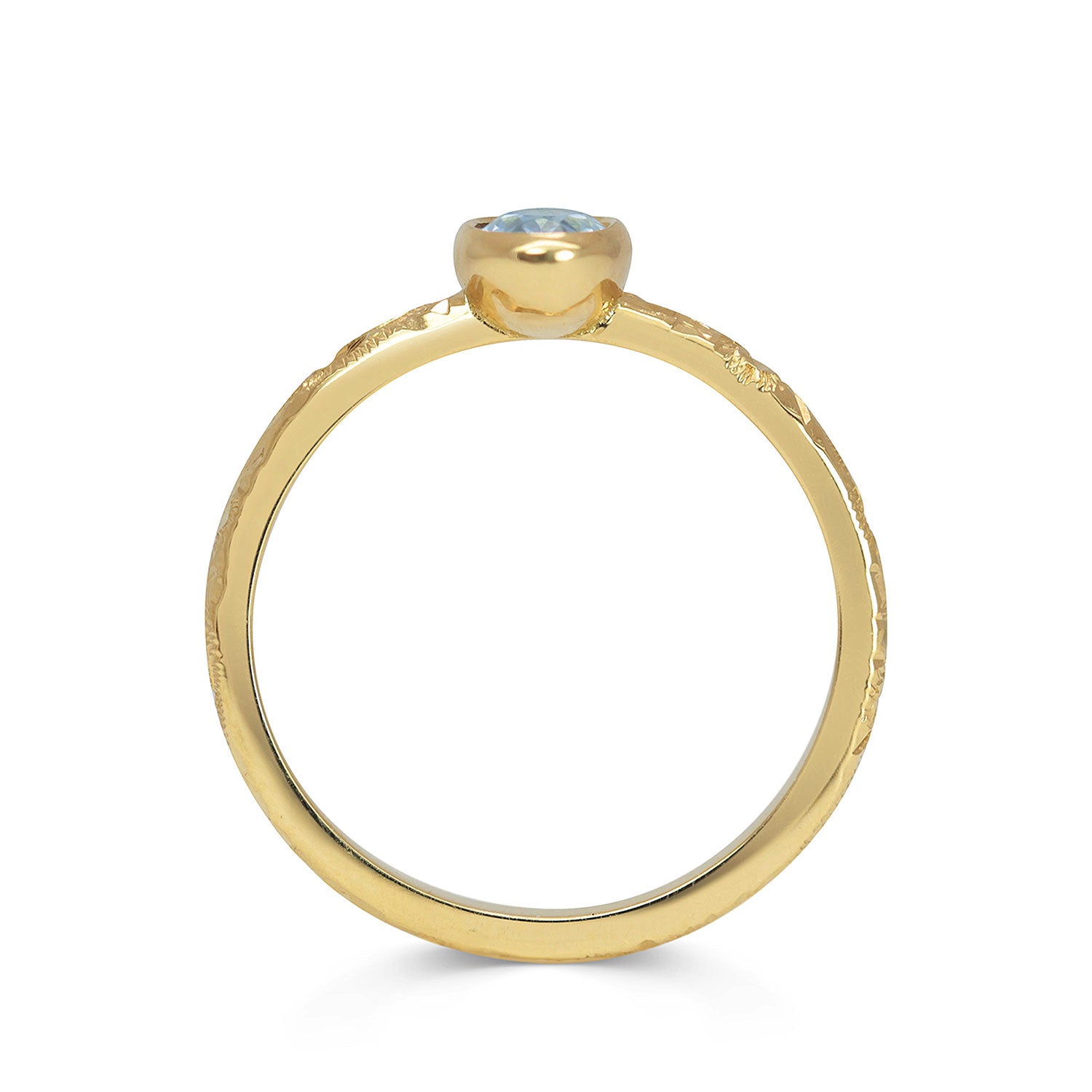 Candy Pop Oval Cut Ice Sapphire Solitaire Engagement Ring, 18ct Ethical Gold, Ready to Go 2