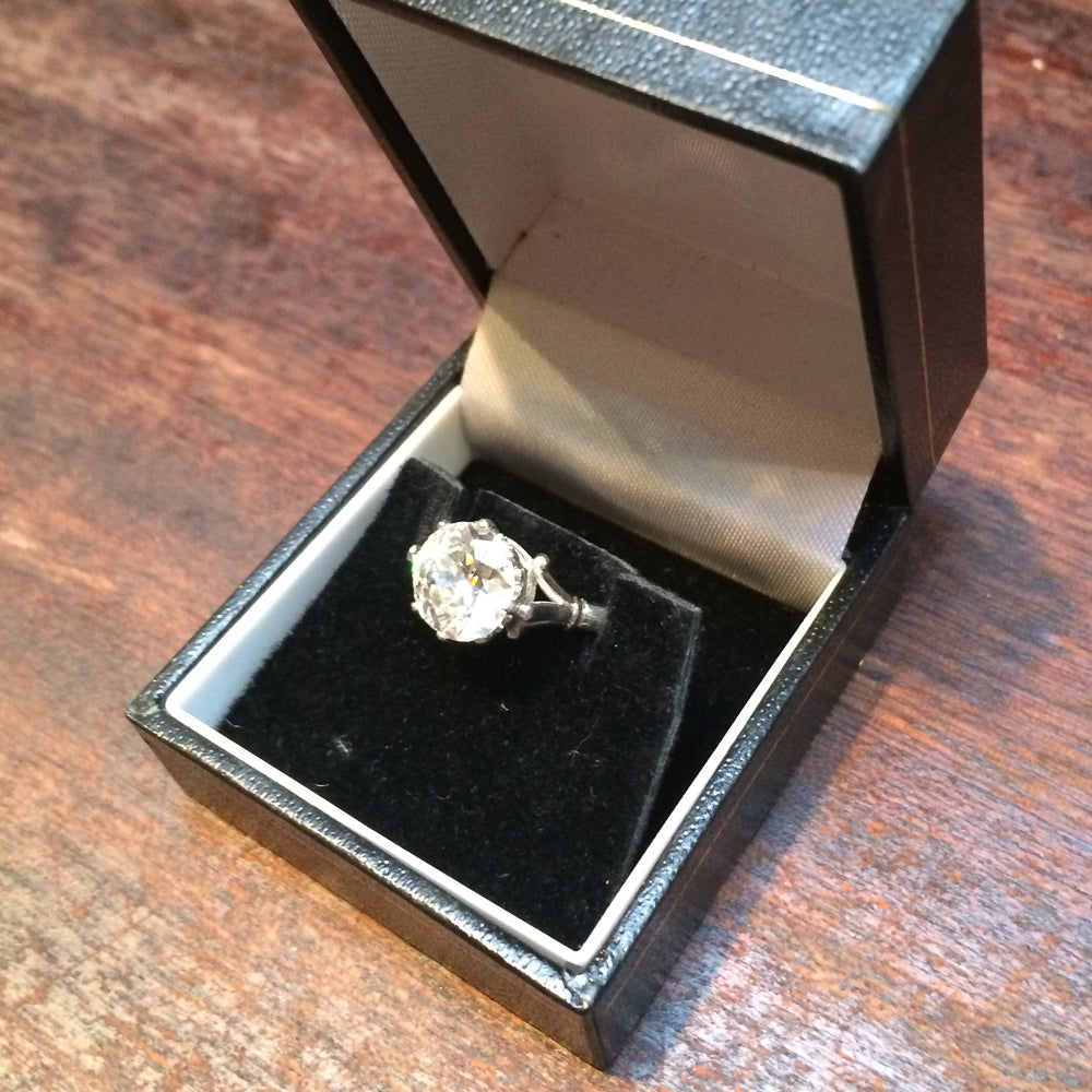 Antique diamond engagement ring