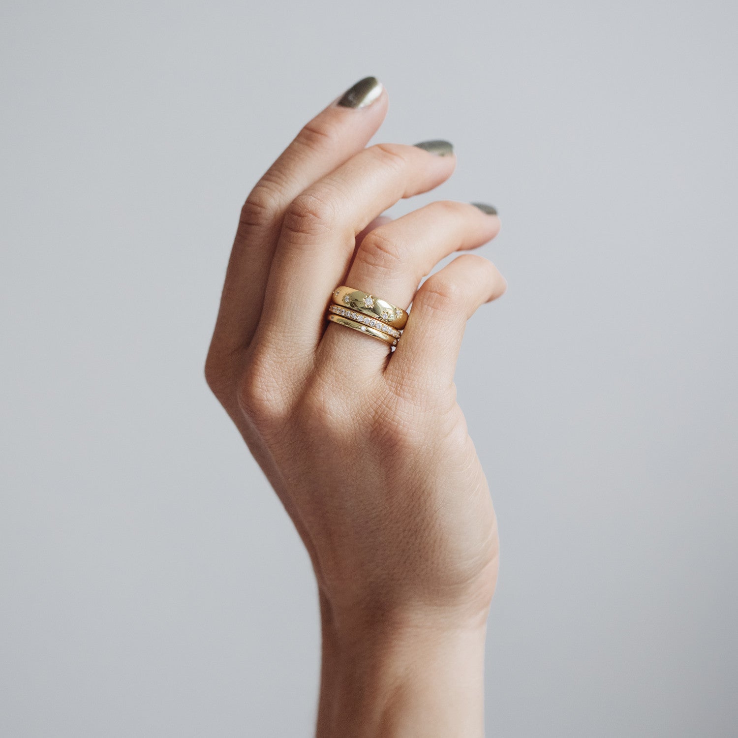 D-Shape Diamond Star Ethical Gold Wedding Ring 8