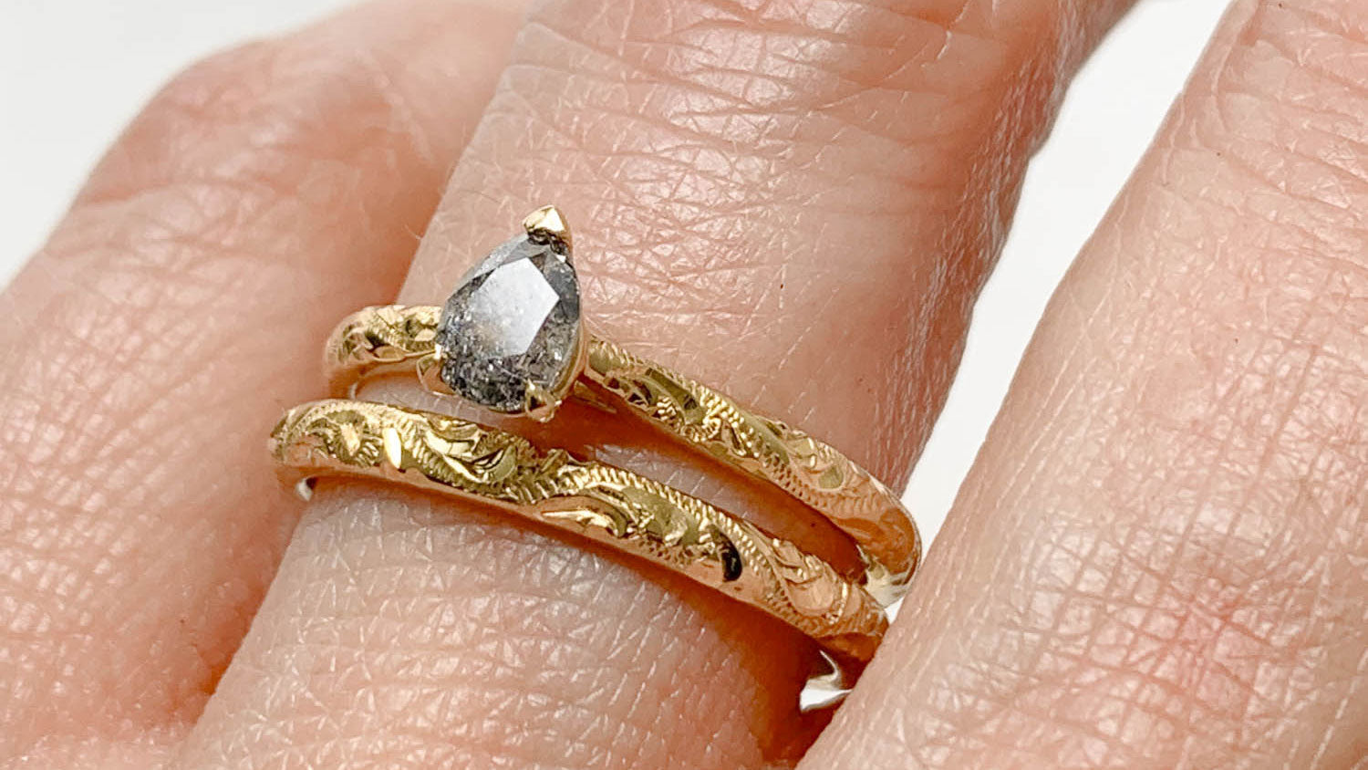 An Engraved Ring Tells a Story: How Taylor Swift’s Engagement Ring Reminds Us of the Power of Detail