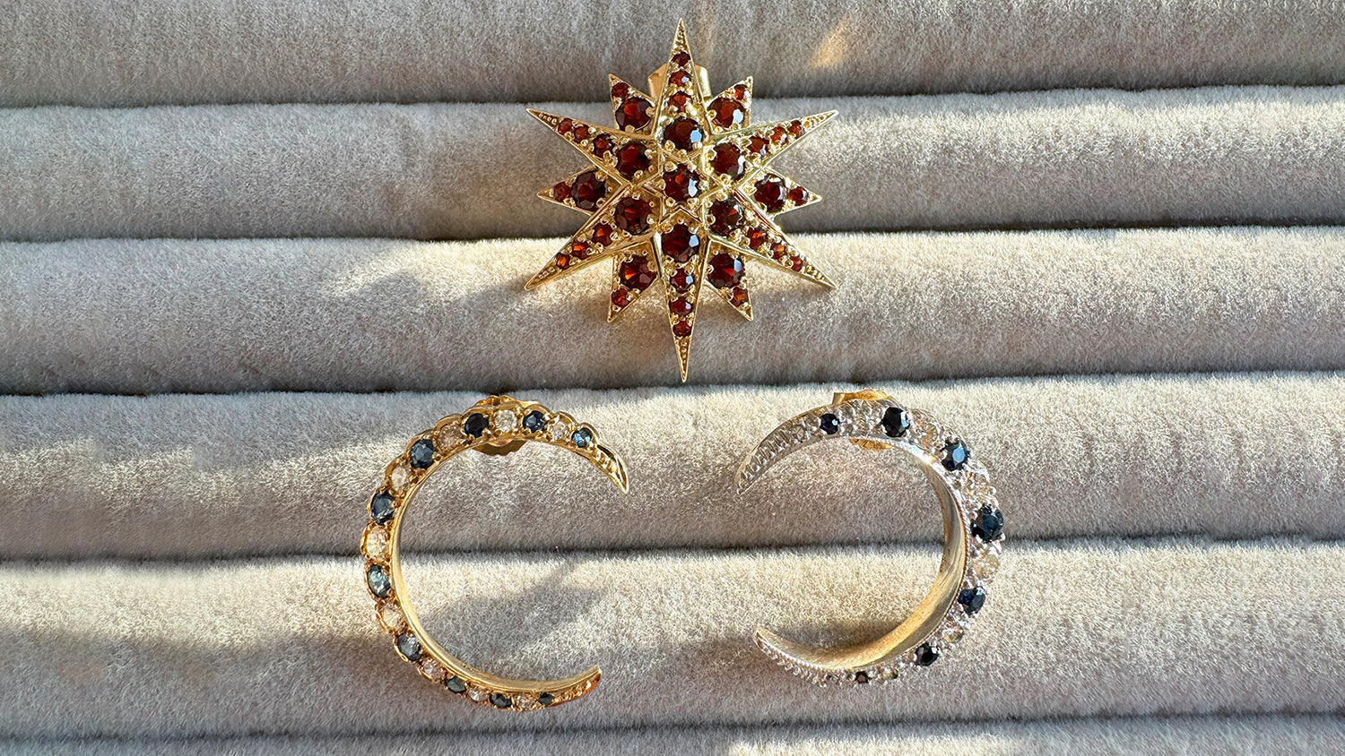 The Beauty of Craft v. the Horrors of History: Buying antique jewellery through a decolonising lens