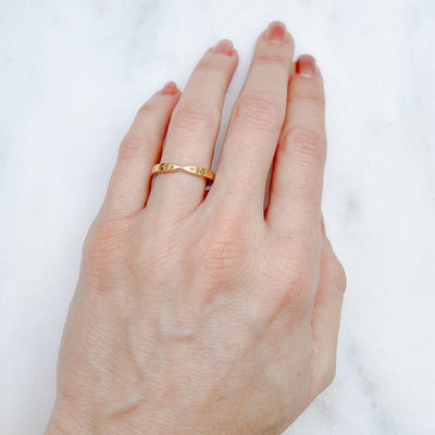 Amare Florere Ethical Gold Wedding Ring