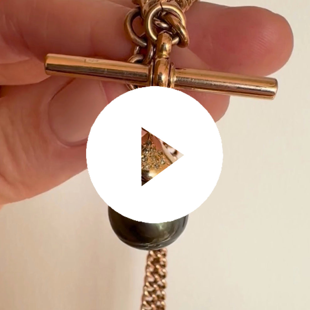 <iframe src="https://www.youtube.com/embed/XAKuwk8T9Zc?playlist=XAKuwk8T9Zc&loop=1;rel=0&autoplay=0&controls=1&showinfo=0" frameborder="0"></iframe>