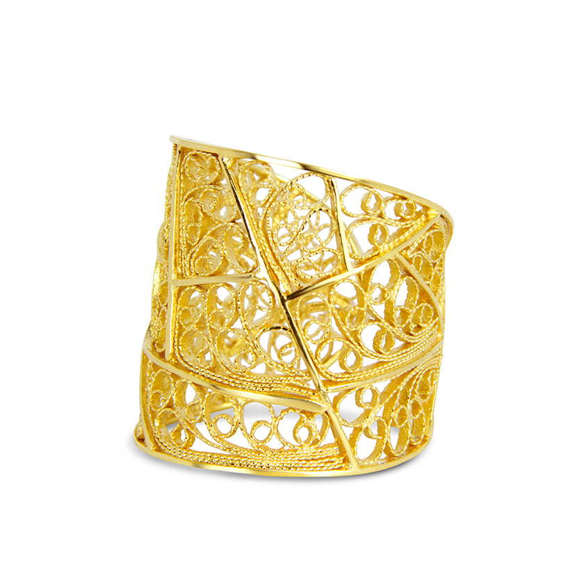 Trapezoid Ring