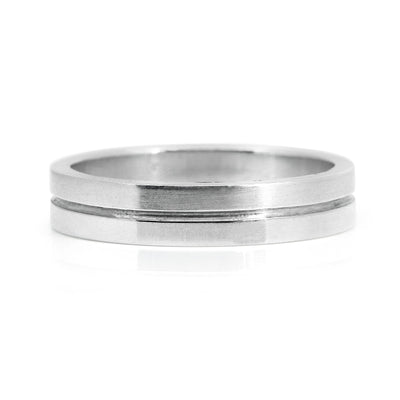 Groovy Ethical Gold Wedding Ring, Medium