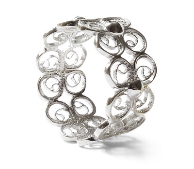 Filigree Enchanting Clover Ring in Silver - Arabel Lebrusan