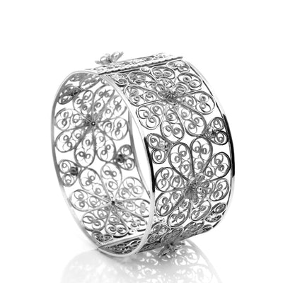 Filigree Rosette Bangle. White