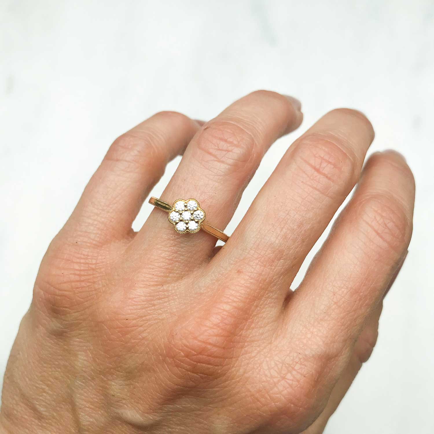 Daisy shaped diamond ring Clearance