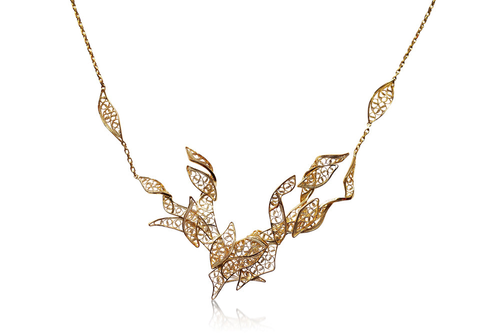 Bespoke Martha pendant - 18ct yellow gold and hand-crafted filigree