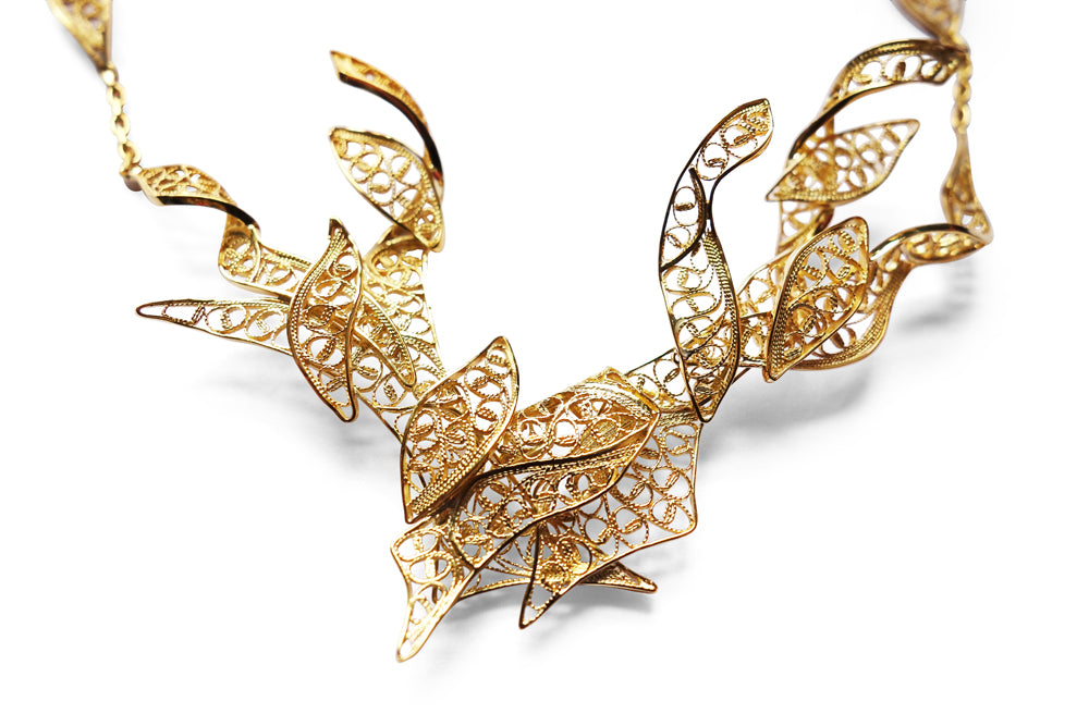 Bespoke Martha pendant - 18ct yellow gold and hand-crafted filigree 2