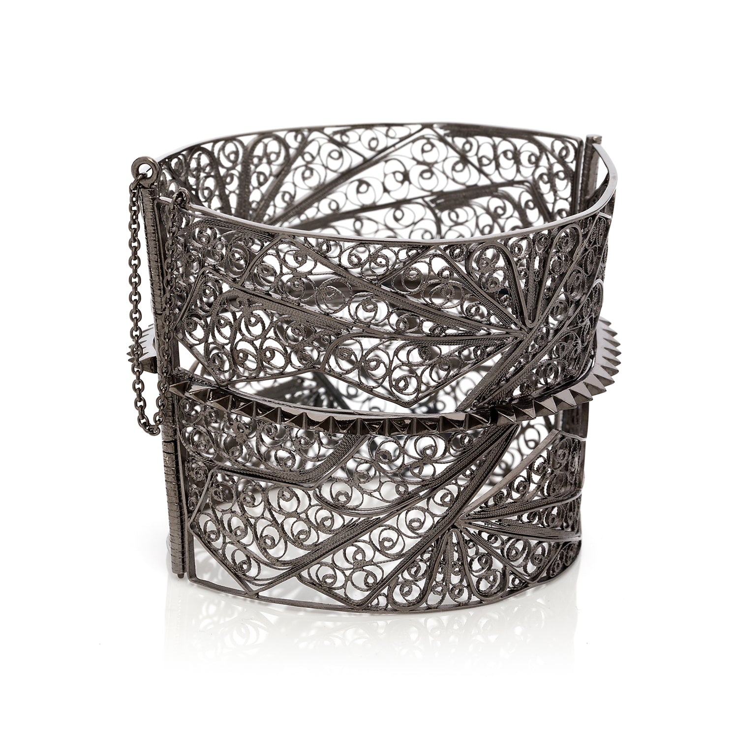 Studed Filigree Bangle. Hand-made Filigree technique. Sterling Silver