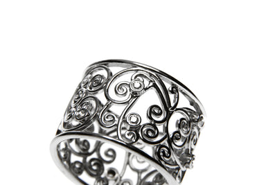 Bespoke Molly filigree engagement ring - 18ct ethical white gold and conflict-free diamonds 3