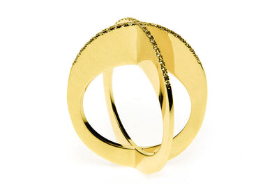 Diamond Sequin Ring. Yellow gold. A Leblas classic